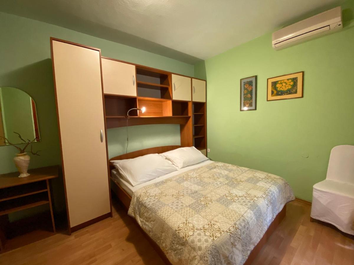 Rooms Josip Макарська Екстер'єр фото